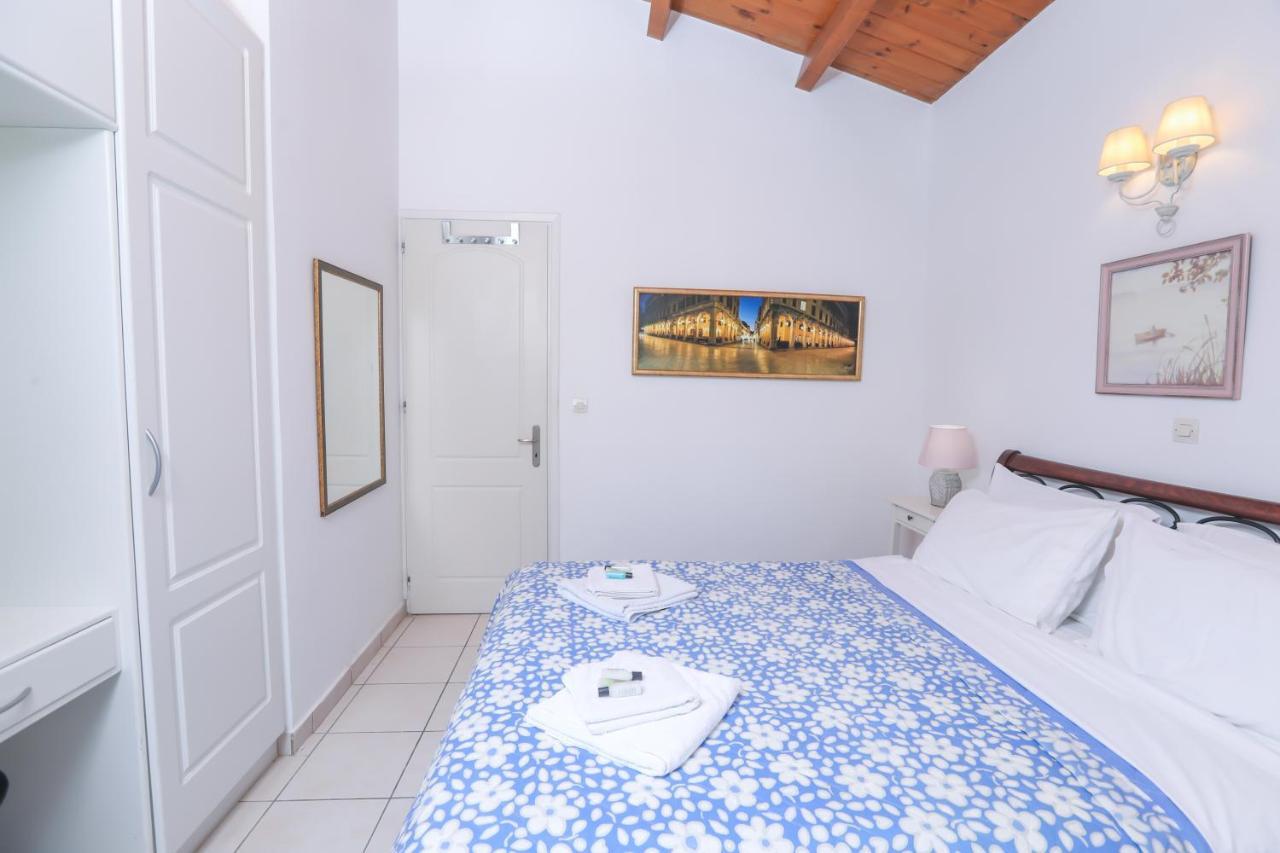 Suzanne'S Apartment Glyfada Menigos Resort Экстерьер фото