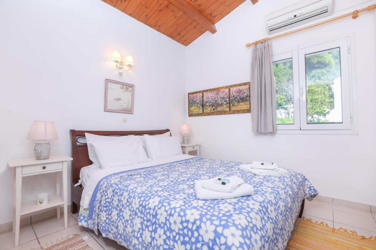 Suzanne'S Apartment Glyfada Menigos Resort Экстерьер фото